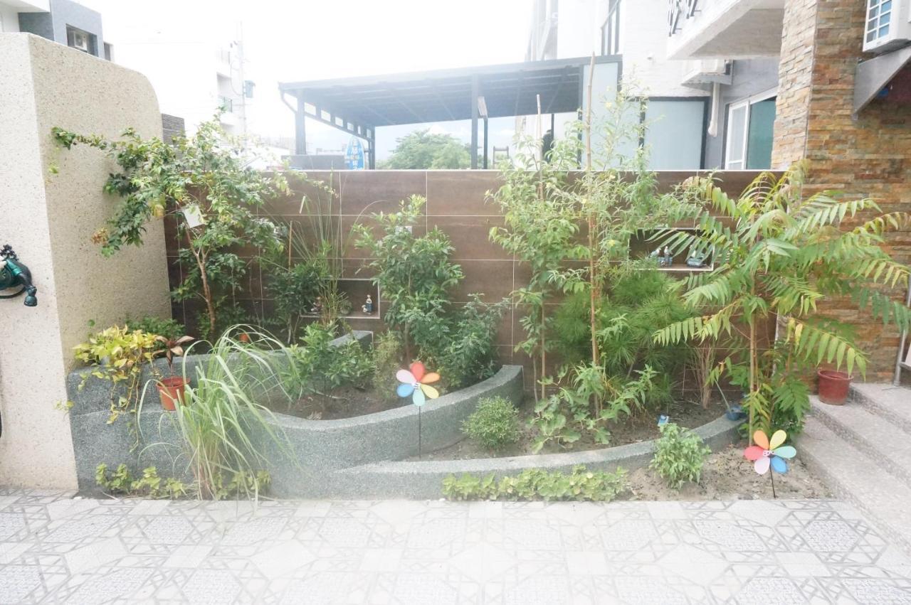Holby No.8 Elevator Homestay T'ai-tung Dış mekan fotoğraf