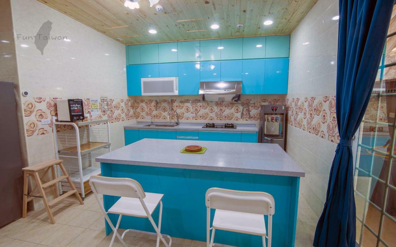 Holby No.8 Elevator Homestay T'ai-tung Dış mekan fotoğraf